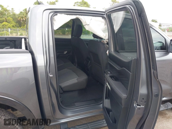 2024 Ford Ranger XLT with VIN 1FTER4HH7RLE66341, listed as a IAAI auction lot 42234334 with 326 mi miles and . Bid and sale history available at DreamBid. Image 8.