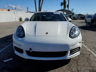 2015 Porsche Panamera 4 with VIN WP0AA2A7XFL007425, listed as a Copart auction lot 39322434 with 74,117 mi miles. Bid and sale history available at carsss.com. Image 5.