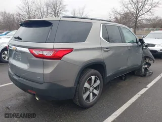 2019 Chevrolet Traverse LT Leather with VIN 1GNEVHKW1KJ155412, listed as a IAAI auction lot 41136467 with 63,332 mi miles. Bid and sale history available at carsss.com. Image 4.