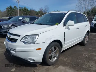 2014 Chevrolet Captiva Sport LT with VIN 3GNAL3EK1ES553304, listed as a IAAI auction lot 41955655 with 109,377 mi miles. Bid and sale history available at carsss.com. Image 2.