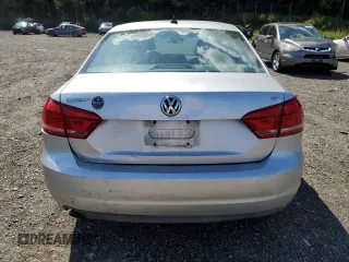 2013 Volkswagen Passat SE with VIN 1VWBP7A37DC096460, listed as a Copart auction lot 66042045 with 263,888 mi miles and Clean title. Bid and sale history available at DreamBid. Image 6.