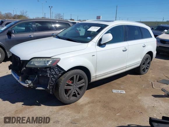 2014 Audi Q7 3.0T Premium Plus with VIN WA1LGAFEXED000843, listed as a IAAI auction lot 41728585 with 169,033 mi miles. Bid and sale history available at carsss.com. Image 18.