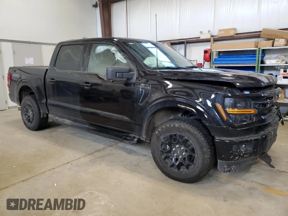 2024 Ford F-150 XLT with VIN 1FTEW3LPXRKD90654, listed as a Copart auction lot 48787155 with 25,677 mi miles and Salvage Title. Bid and sale history available at carsss.com. Image 4.
