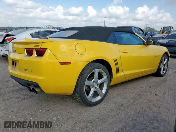 2013 Chevrolet Camaro LT with VIN 2G1FC3D32D9229470, listed as a Copart auction lot 61915585 with 139,178 mi miles and Salvage title. Bid and sale history available at DreamBid. Image 3.