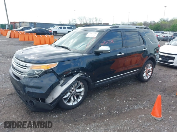 2014 Ford Explorer XLT with VIN 1FM5K7D80EGB07410, listed as a IAAI auction lot 41954378 with 194,485 mi miles and . Bid and sale history available at carsss.com. Image 17.