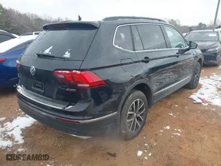 2021 Volkswagen Tiguan SE with VIN 3VV2B7AX6MM102379, listed as a IAAI auction lot 41613929 with 42,483 mi miles. Bid and sale history available at carsss.com. Image 4.