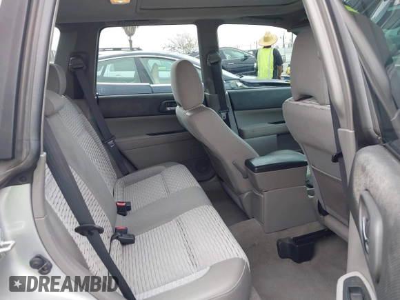 2004 Subaru Forester XS z VIN JF1SG65654H740290, wystawiony jako IAAI lot #42170902 z przebiegiem 176 125 mil mil oraz . Historia ofert i sprzedaży dostępna na DreamBid. Obrazek 8.
