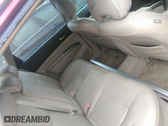 2005 Toyota Prius with VIN JTDKB20U553012572, listed as a IAAI auction lot 42155170 with 1 mi miles. Bid and sale history available at carsss.com. Image 8.