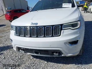 2017 Jeep Grand Cherokee Overland with VIN 1C4RJECG2HC762007, listed as a IAAI auction lot 41845048 with 80,285 mi miles. Bid and sale history available at carsss.com. Image 12.