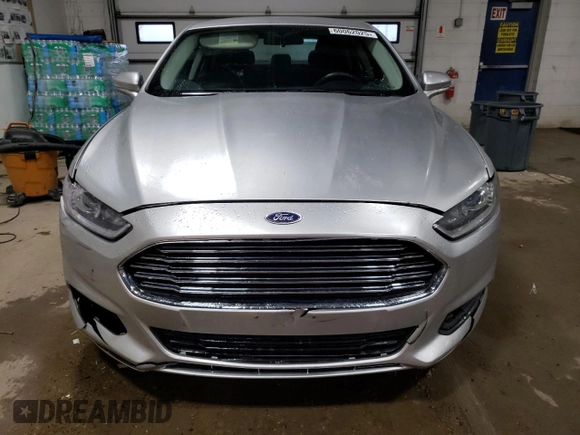 2016 Ford Fusion SE with VIN 3FA6P0H72GR259127, listed as a Copart auction lot 60062025 with 100,759 mi miles and Salvage title. Bid and sale history available at DreamBid. Image 5.