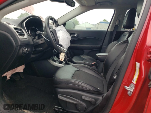 2019 Jeep Compass Latitude with VIN 3C4NJDBB7KT735802, listed as a Copart auction lot 57726275 with 58,660 mi miles and Salvage title. Bid and sale history available at DreamBid. Image 7.