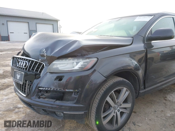 2013 Audi Q7 Premium Plus z VIN WA1LGAFE4DD011769, wystawiony jako IAAI lot #41340571 z przebiegiem 140 122 mil mil oraz . Historia ofert i sprzedaży dostępna na DreamBid. Obrazek 17.