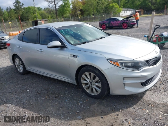 2018 Kia Optima EX with VIN 5XXGU4L34JG237557, listed as a IAAI auction lot 42000008 with 128,694 mi miles and . Bid and sale history available at carsss.com. Image 1.