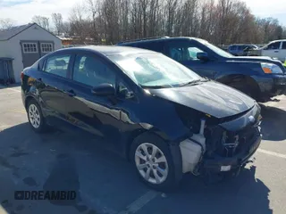 2013 Kia Rio SX with VIN KNADN4A32D6211574, listed as a IAAI auction lot 41671851 with 224,203 mi miles. Bid and sale history available at carsss.com. Image 1.