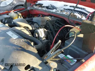2000 Chevrolet Silverado 1500 LS with VIN 2GCEK19V1Y1233079, listed as a IAAI auction lot 41605804 with 208,265 mi miles and . Bid and sale history available at DreamBid. Image 12.