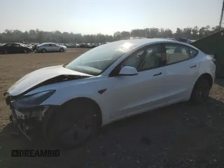 2023 Tesla Model 3 z VIN 5YJ3E1EA1PF564693, wystawiony jako Copart lot #68504674 z przebiegiem 25 183 mil mil oraz Szkoda całkowita • Salvage title. Historia ofert i sprzedaży dostępna na DreamBid. Obrazek 1.