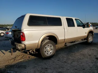 2012 Ford F-350 XL z VIN 1FT8W3BTXCEA91098, wystawiony jako Copart lot #52826185 z przebiegiem 99 400 mil mil oraz Szkoda całkowita • Salvage title. Historia ofert i sprzedaży dostępna na DreamBid. Obrazek 3.