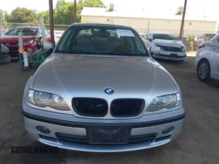 2002 BMW 3 Series 330i z VIN WBAEV53402KM21739, wystawiony jako IAAI lot #42170772 z przebiegiem 185 571 mil mil oraz . Historia ofert i sprzedaży dostępna na DreamBid. Obrazek 12.
