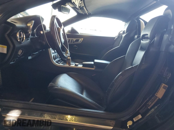 2013 Mercedes-Benz SLK 250 z VIN WDDPK4HA6DF069653, wystawiony jako Copart lot #63466965 z przebiegiem 147 749 mil mil oraz Szkoda całkowita • Salvage title. Historia ofert i sprzedaży dostępna na DreamBid. Obrazek 7.