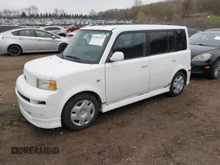 2005 Scion xB z VIN JTLKT324154024331, wystawiony jako IAAI lot #42045127 z przebiegiem 170 111 mil mil oraz . Historia ofert i sprzedaży dostępna na DreamBid. Obrazek 2.