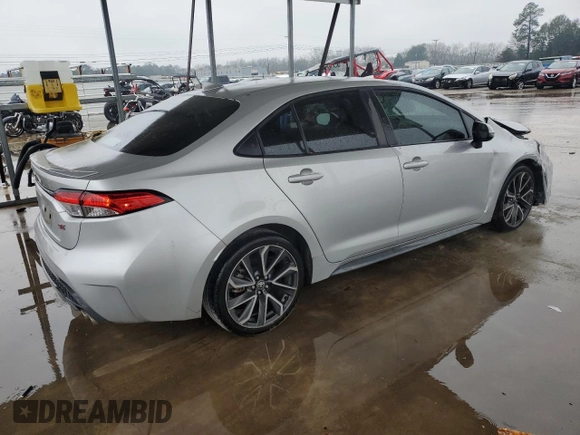 2020 Toyota Corolla SE with VIN 5YFS4RCE0LP024219, listed as a Copart auction lot 45129525 with 56,155 mi miles and Clean Title. Bid and sale history available at carsss.com. Image 3.