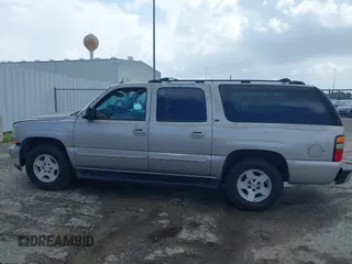 2004 Chevrolet Suburban Z71 with VIN 3GNFK16Z34G288542, listed as a IAAI auction lot 42504733 with 249,094 mi miles and . Bid and sale history available at DreamBid. Image 14.