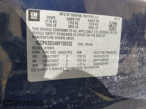 2011 Chevrolet Silverado 1500 LT with VIN 1GCPKSE34BF135232, listed as a IAAI auction lot 41985738 with 260,073 mi miles. Bid and sale history available at carsss.com. Image 9.