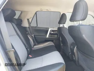 2023 Toyota 4Runner SR5 с VIN JTEMU5JR1P6089760, выставлен на аукционе IAAI как лот 42320237 с пробегом 52 939 миль миль и . История ставок и продаж доступна на DreamBid. Изображение 8.