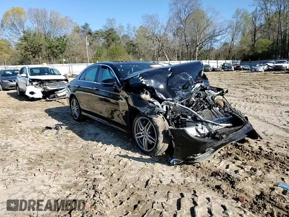 2018 Mercedes-Benz E with VIN WDDZF4KB8JA308367, listed as a Copart auction lot 52231795 with 71,352 mi miles and Salvage Title. Bid and sale history available at carsss.com. Image 11.