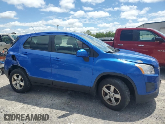 2016 Chevrolet Trax LS z VIN KL7CJNSB5GB560372, wystawiony jako Copart lot #57036625 z przebiegiem 101 387 mil mil oraz Szkoda całkowita • Salvage title. Historia ofert i sprzedaży dostępna na DreamBid. Obrazek 4.