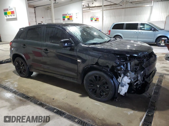 2023 Mitsubishi Outlander ES z VIN JA4ARUAU9PU012079, wystawiony jako Copart lot #52338905 z przebiegiem 31 458 mil mil oraz Szkoda całkowita • Salvage title. Historia ofert i sprzedaży dostępna na DreamBid. Obrazek 4.