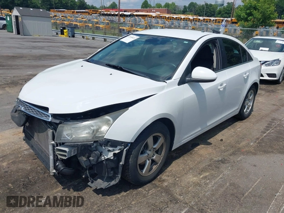 2014 Chevrolet Cruze 1LT с VIN 1G1PC5SB7E7130883, выставлен на аукционе IAAI как лот 42490921 с пробегом 152 117 миль миль и . История ставок и продаж доступна на DreamBid. Изображение 18.