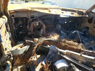 1990 Cadillac Brougham z VIN 1G6DW54Y6LR707412, wystawiony jako Copart lot #79862114 z przebiegiem Nie podano mil oraz Szkody całkowita. Historia ofert i sprzedaży dostępna na DreamBid. Obrazek 8.