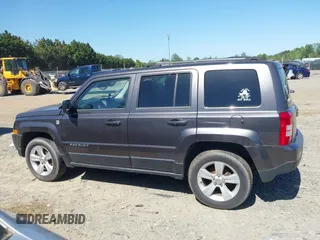 2017 Jeep Patriot High Altitude with VIN 1C4NJRFB8HD190411, listed as a IAAI auction lot 42145467 with 149,293 mi miles. Bid and sale history available at carsss.com. Image 14.