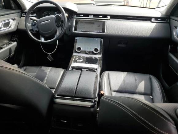 2018 Land Rover Range Rover Velar S z VIN SALYB2RN4JA769113, wystawiony jako Copart lot #53241335 z przebiegiem 59 368 mil mil oraz Szkoda całkowita • Salvage title. Historia ofert i sprzedaży dostępna na DreamBid. Obrazek 8.