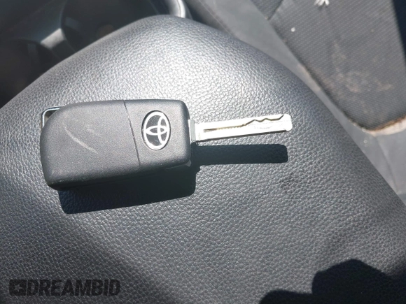 2019 Toyota RAV4 Hybrid LE with VIN 2T3MWRFVXKW031519, listed as a IAAI auction lot 42531170 with 68,160 mi miles and . Bid and sale history available at DreamBid. Image 11.