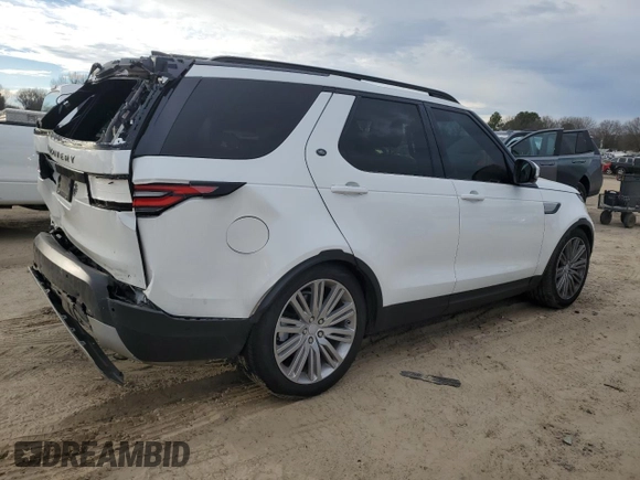 2017 Land Rover Discovery HSE with VIN SALRRBBV5HA040395, listed as a Copart auction lot 41852844 with 70,679 mi miles. Bid and sale history available at carsss.com. Image 3.