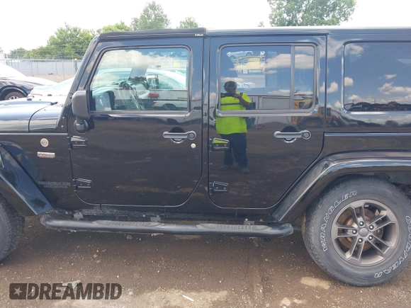 2017 Jeep Wrangler Unlimited Sahara with VIN 1C4BJWEGXHL520182, listed as a IAAI auction lot 42616692 with 88,169 mi miles and . Bid and sale history available at DreamBid. Image 15.