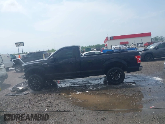 2019 Ford F-150 XL z VIN 1FTMF1CB7KKD87222, wystawiony jako IAAI lot #41955665 z przebiegiem 129 786 mil mil oraz . Historia ofert i sprzedaży dostępna na DreamBid. Obrazek 14.