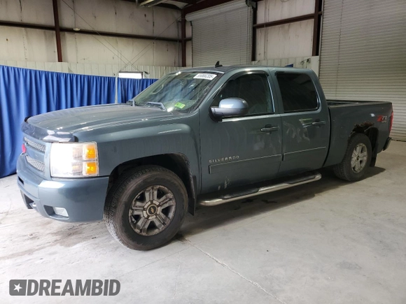 2011 Chevrolet Silverado 1500 LT with VIN 3GCPKSE30BG219546, listed as a Copart auction lot 55866205 with 212,739 mi miles and Clean Title. Bid and sale history available at DreamBid. Image 1.