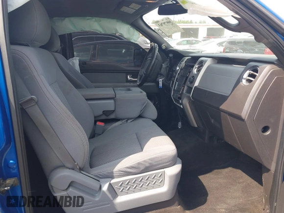 2012 Ford F-150 XL z VIN 1FTFW1CFXCFA52378, wystawiony jako IAAI lot #39979763 z przebiegiem 248 520 mil mil oraz . Historia ofert i sprzedaży dostępna na DreamBid. Obrazek 5.
