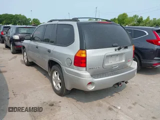 2008 GMC Envoy SLT z VIN 1GKDT13S082105069, wystawiony jako IAAI lot #42392940 z przebiegiem 169 630 mil mil oraz . Historia ofert i sprzedaży dostępna na DreamBid. Obrazek 3.