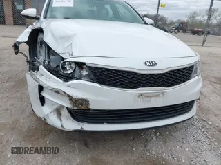 2016 Kia Optima LX z VIN 5XXGT4L37GG087701, wystawiony jako IAAI lot #42148746 z przebiegiem 53 473 mil mil oraz . Historia ofert i sprzedaży dostępna na DreamBid. Obrazek 6.