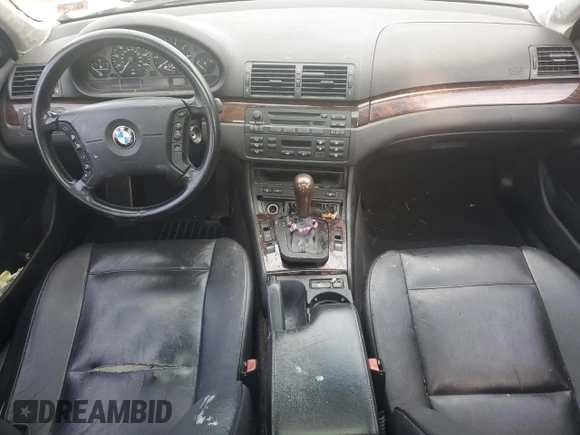 2005 BMW 3 Series 325i with VIN WBAEV33435KX10865, listed as a Copart auction lot 44356145 with 130,210 mi miles and Salvage Title. Bid and sale history available at carsss.com. Image 8.