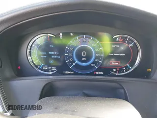2017 Cadillac CT6 Premium Luxury AWD with VIN 1G6KF5RS4HU131903, listed as a IAAI auction lot 41556266 with 129,884 mi miles and . Bid and sale history available at DreamBid. Image 7.