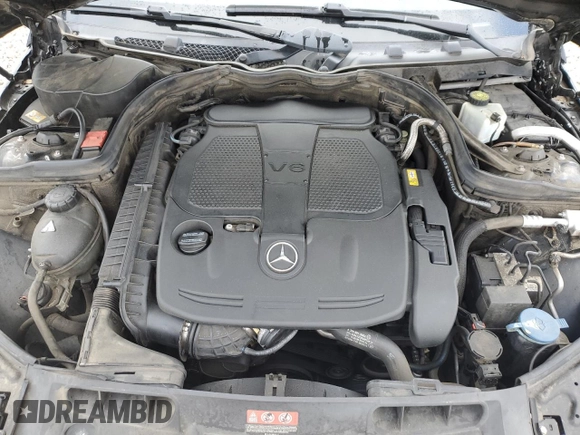 2013 Mercedes-Benz C 300 Sport z VIN WDDGF8AB6DA834789, wystawiony jako Copart lot #56175185 z przebiegiem 142 324 mil mil oraz Szkoda całkowita • Salvage title. Historia ofert i sprzedaży dostępna na DreamBid. Obrazek 11.