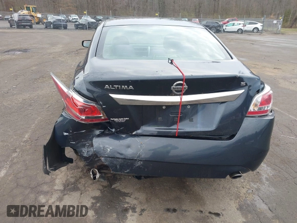 2015 Nissan Altima 2.5 S with VIN 1N4AL3AP7FC198467, listed as a IAAI auction lot 42029941 with 144,760 mi miles. Bid and sale history available at carsss.com. Image 6.