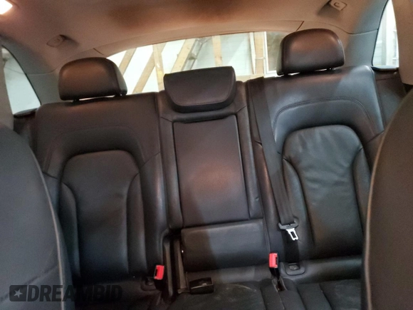2015 Audi Q5 Premium Plus with VIN WA1LFAFP7FA111955, listed as a Copart auction lot 60423655 with 177,604 mi miles and Salvage title. Bid and sale history available at DreamBid. Image 10.
