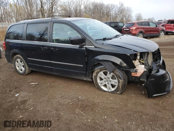 2017 Dodge Grand Caravan Crew Plus with VIN 2C4RDGDG6HR687014, listed as a Copart auction lot 82106924 with 115,255 mi miles and Clean Title. Bid and sale history available at DreamBid. Image 4.