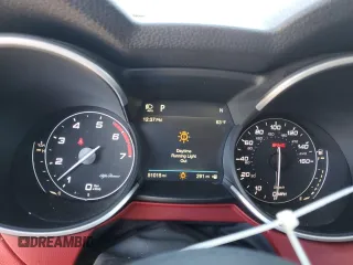 2019 Alfa Romeo Stelvio Ti z VIN ZASPAKBNXK7C69818, wystawiony jako Copart lot #45372505 z przebiegiem 51 015 mil mil oraz Szkody całkowita. Historia ofert i sprzedaży dostępna na DreamBid. Obrazek 9.